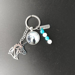 Porte-clés Licorne acier et cabochon