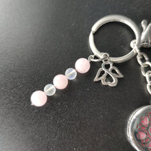 Charger l&#39;image dans la galerie, Porte-clés diffuseur,quartz rose et verre polaris
