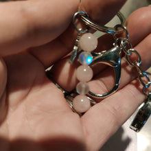 Charger l&#39;image dans la galerie, Porte-clés diffuseur,quartz rose et verre polaris
